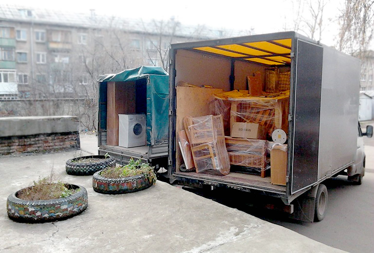 Заказать грузовое такси для перевозки диванов догрузом из Санкт-Петербург в Ярославль